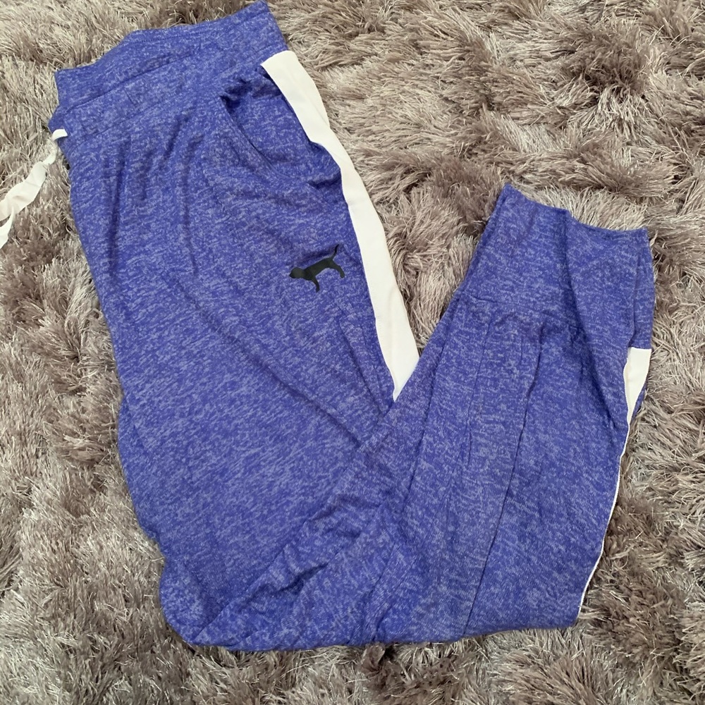 VS pink joggers
